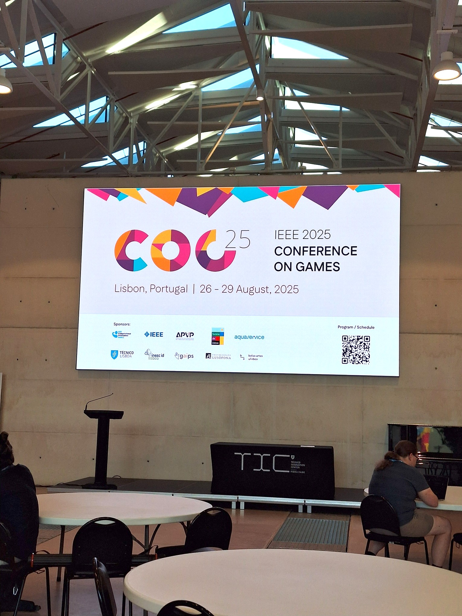 CoG Eingangshalle